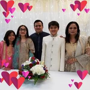 Meet your Posher, Aliya